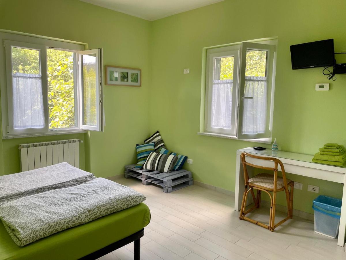 Impronte Nel Bosco Bed and Breakfast Calice al Cornoviglio Buitenkant foto