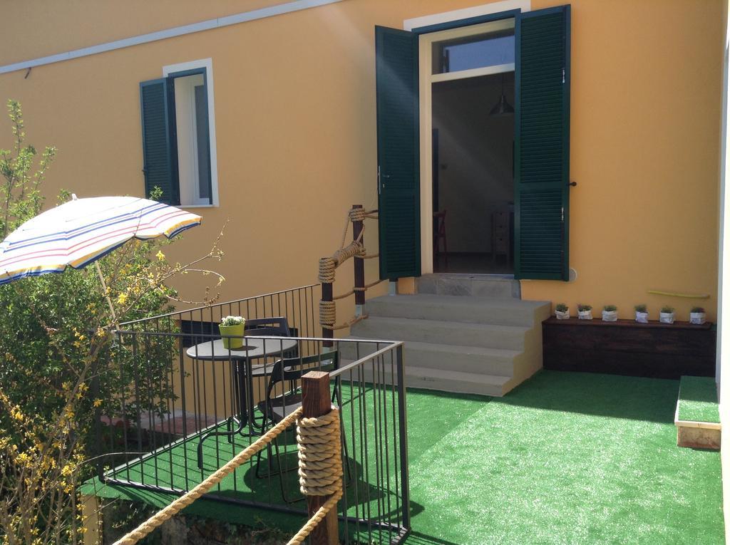 Impronte Nel Bosco Bed and Breakfast Calice al Cornoviglio Buitenkant foto
